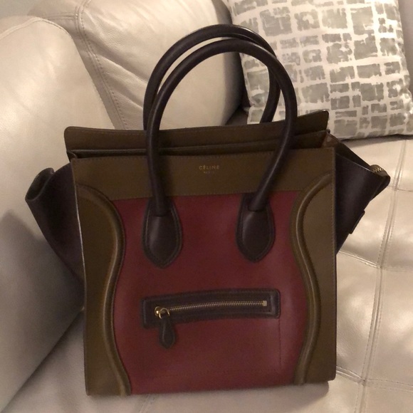 Celine Handbags - Celine smooth calfskin medium luggage